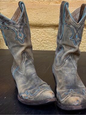 Old Gringo Tan Leather Western Boots with Teal Trim ✨COLLECTOR✨
